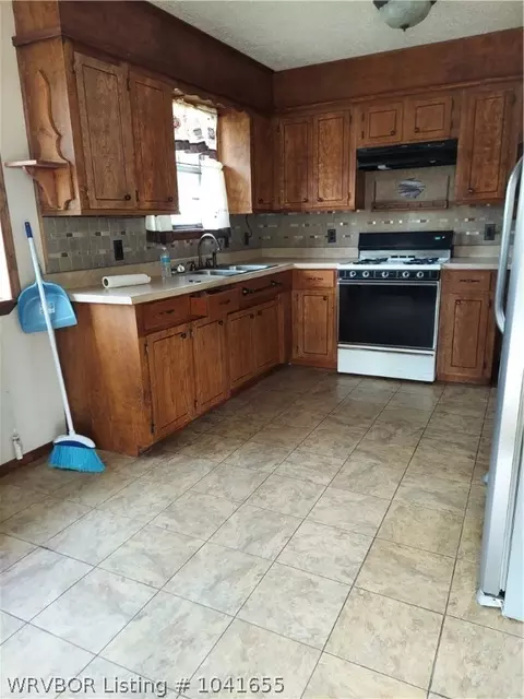 102 B St, Pocola, OK 74902 photo 12