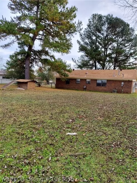 102 B St, Pocola, OK 74902 photo 4