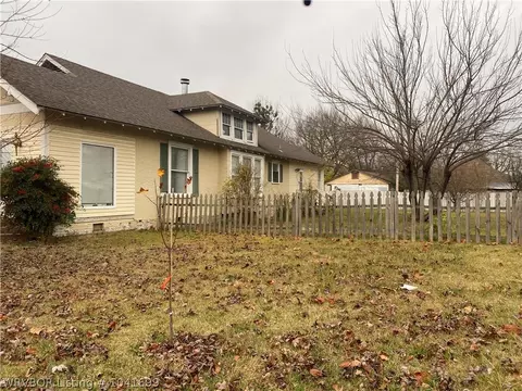 2117 N K St, Fort Smith, AR 72901 photo 2