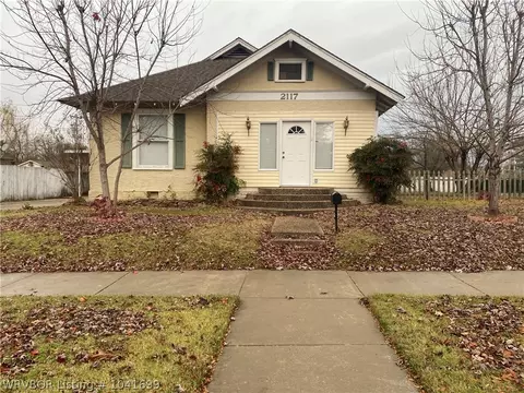 2117 N K St, Fort Smith, AR 72901 photo 1