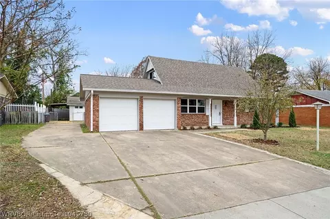 205 Harvard Ave, Fort Smith, AR 72908 photo 3