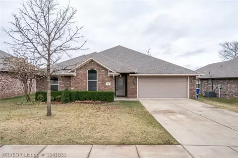 6220 Red Cedar Cir, Fort Smith, AR 72916 photo 2
