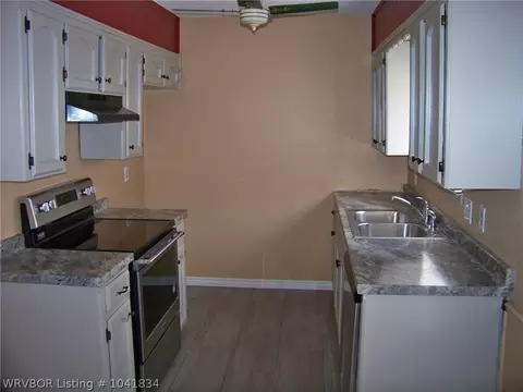 8906 Houston St, Fort Smith, AR 72903 photo 4