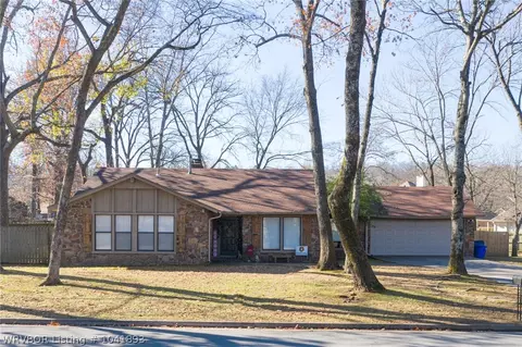 3300 Brooken Hill Dr, Fort Smith, AR 72908 photo 2