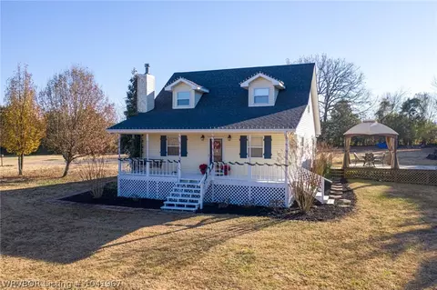 1527 Whitlock Dr, Alma, AR 72921 photo 1