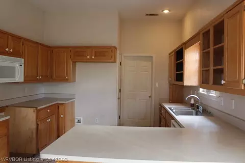 8306 Jordana Ln, Hackett, AR 72937 photo 5