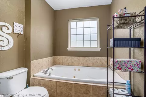 1205 9th St, Barling, AR 72923 photo 21