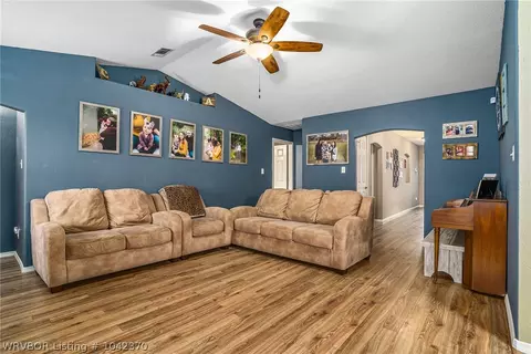1205 9th St, Barling, AR 72923 photo 8