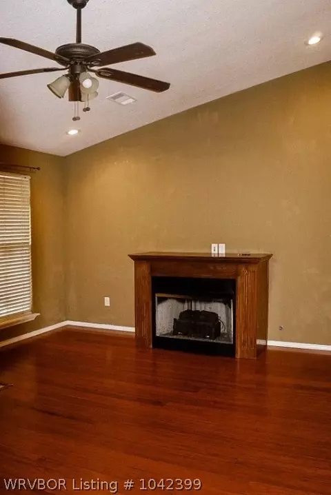 1114 Sequoyah St, Spiro, OK 74959 photo 6