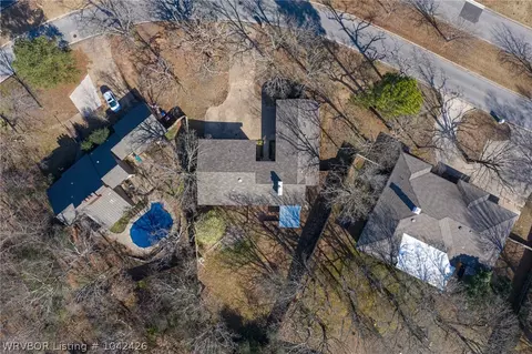9600 Jenny Lind Rd, Fort Smith, AR 72908 photo 3