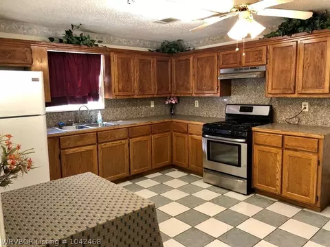 3209 Irving St, Fort Smith, AR 72904 photo 3