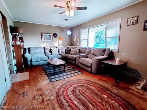 1601 S Independence St, Fort Smith, AR 72901 photo 4