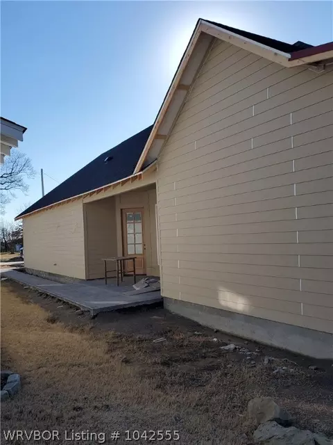 1710 Ebbing Loop, Barling, AR 72923 photo 5