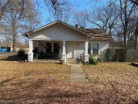 724 N 36th St, Fort Smith, AR 72903 photo 1