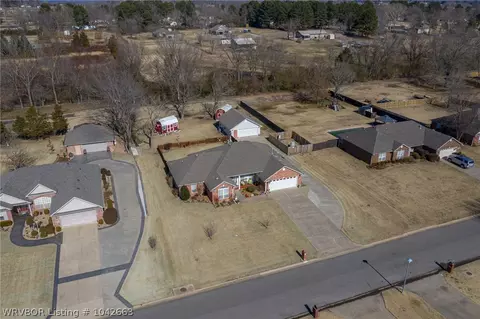 2304 Joyce Dr, Lavaca, AR 72941 photo 41