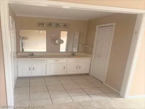 1306 E Ida Ave, Sallisaw, OK 74955 photo 9
