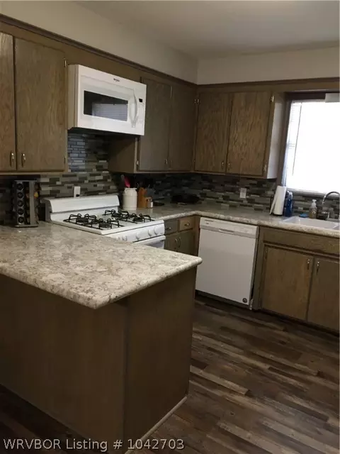 695 Chaco Ave, Waldron, AR 72958 photo 8