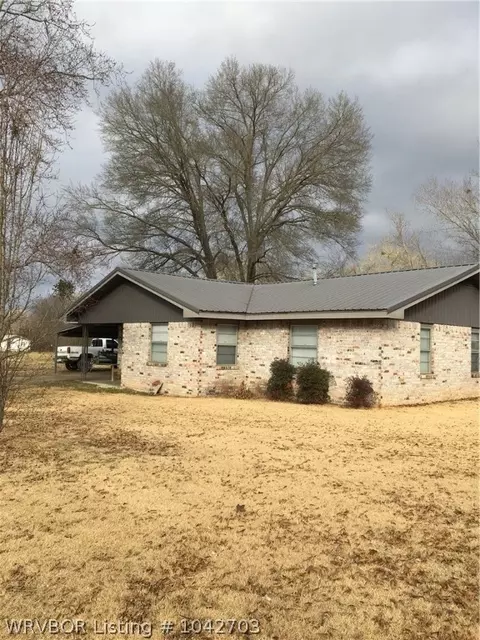 695 Chaco Ave, Waldron, AR 72958 photo 1