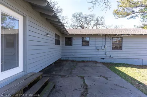3323 S 41st St, Fort Smith, AR 72903 photo 5