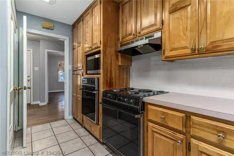 3323 S 41st St, Fort Smith, AR 72903 photo 14