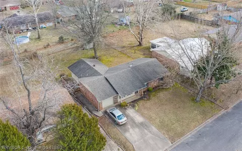 1504 14th Cir, Barling, AR 72923 photo 37
