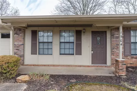 1504 14th Cir, Barling, AR 72923 photo 5
