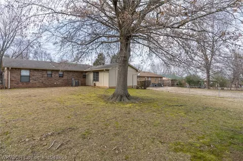 1504 14th Cir, Barling, AR 72923 photo 34