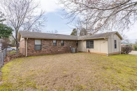 1504 14th Cir, Barling, AR 72923 photo 35