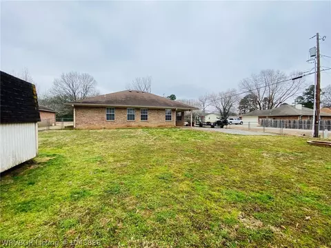 612 8th St, Barling, AR 72923 photo 34