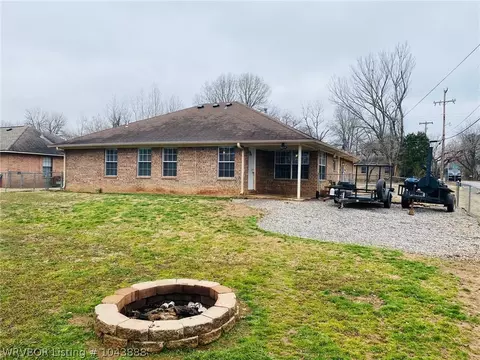 612 8th St, Barling, AR 72923 photo 33