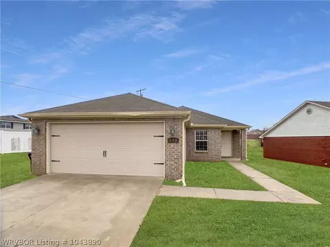 616 Apple Valley Dr, Fort Smith, AR 72908 photo 2