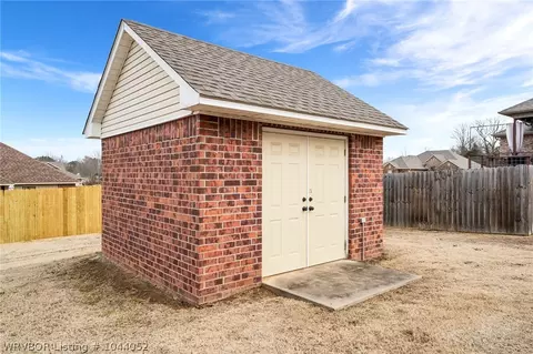 2628 Turtle Creek Dr, Lavaca, AR 72941 photo 23