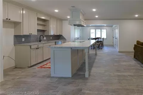 924 S 67th Ln, Fort Smith, AR 72903 photo 7