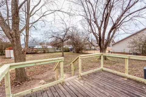 2514 S Savannah St, Fort Smith, AR 72901 photo 4