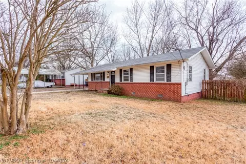 2514 S Savannah St, Fort Smith, AR 72901 photo 7
