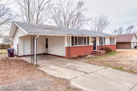 2514 S Savannah St, Fort Smith, AR 72901 photo 10