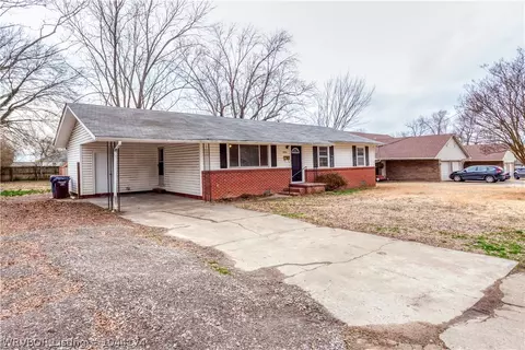 2514 S Savannah St, Fort Smith, AR 72901 photo 8