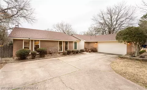 2917 Marion Ct, Fort Smith, AR 72908 photo 2