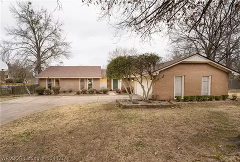 2917 Marion Ct, Fort Smith, AR 72908 photo 1
