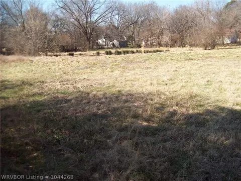 602 2nd St, Ozark, AR 72949 photo 5