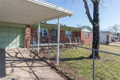 7903 Thayer Dr, Fort Smith, AR 72908 photo 4