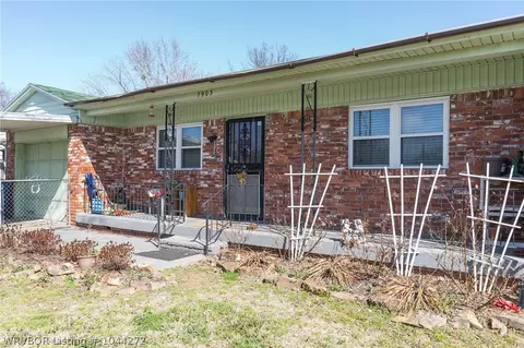 7903 Thayer Dr, Fort Smith, AR 72908 photo 5