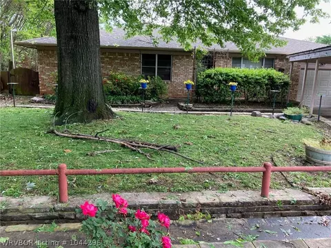 1812 Carthage St, Fort Smith, AR 72901 photo 3