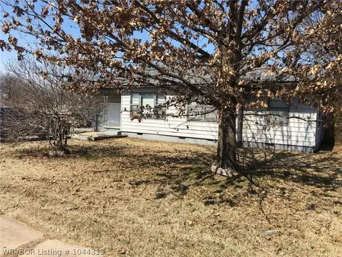 2701 Phoenix Ave, Fort Smith, AR 72901 photo 2