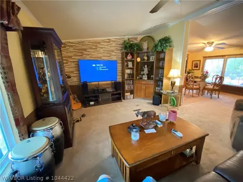 806 Love Rd, Alma, AR 72921 photo 9