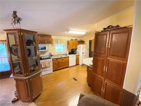 806 Love Rd, Alma, AR 72921 photo 12