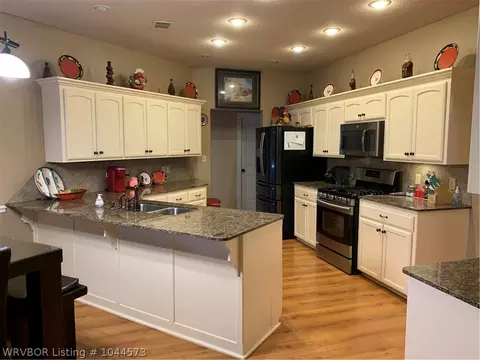 618 Waterfront Rd, Alma, AR 72921 photo 2