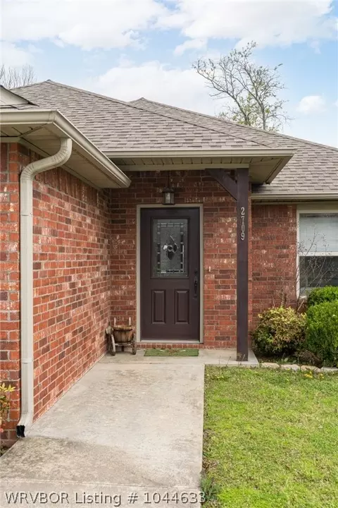 2709 Dyllan Ct, Fort Smith, AR 72908 photo 4