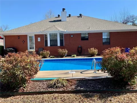 3605 Muirfield Cir, Fort Smith, AR 72908 photo 4