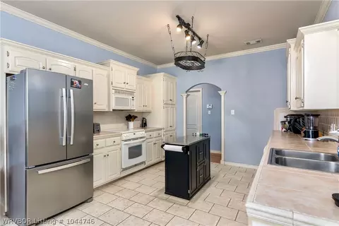 1505 Quebec Dr, Fort Smith, AR 72908 photo 8
